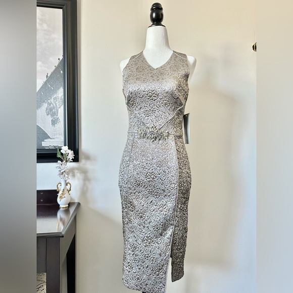 THEIA Metallic Brocade Dress - Picture 4 of 16